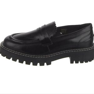 Elegant Black Leather Women's Loafers